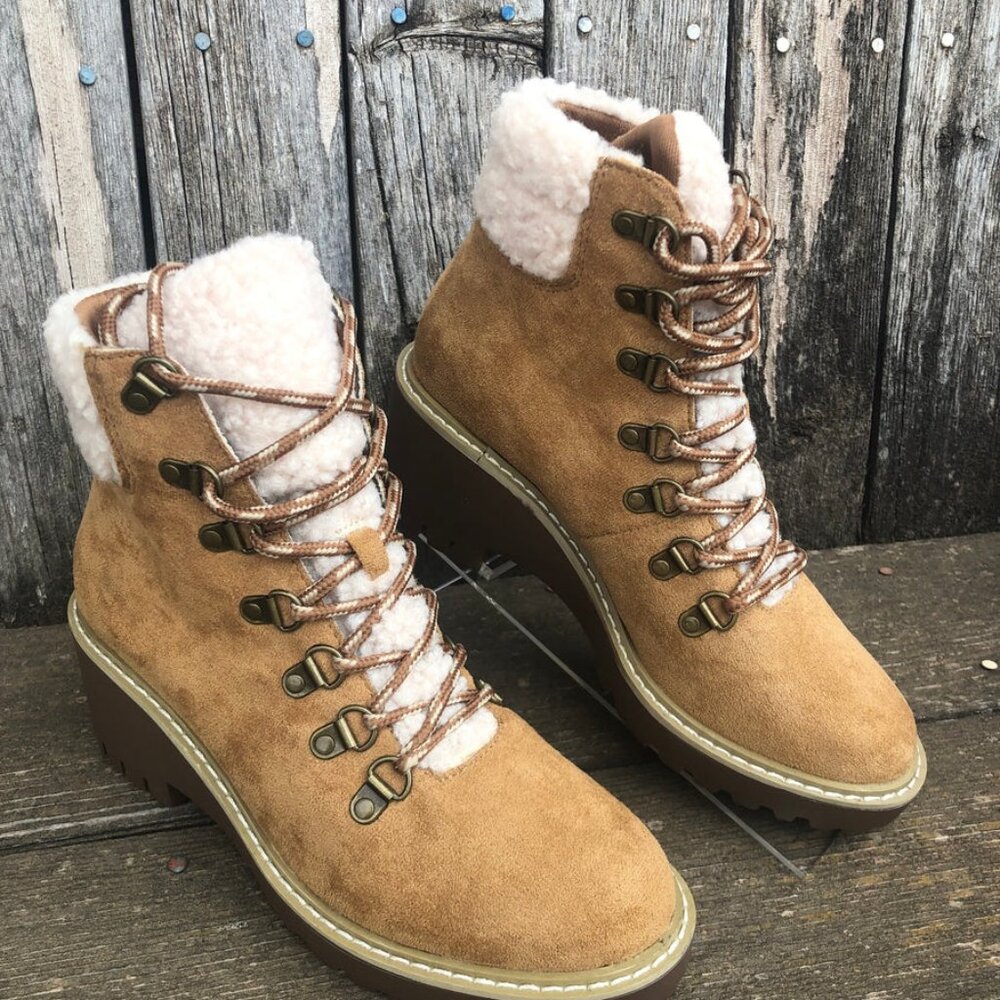 CORKYS SQUAD COGNAC BOOTS  NEW IN BOX!